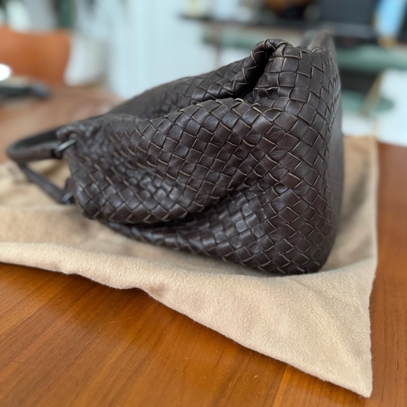 Bottega Veneta Intrecciato Woven Leather Satchel - Picture 2 of 15